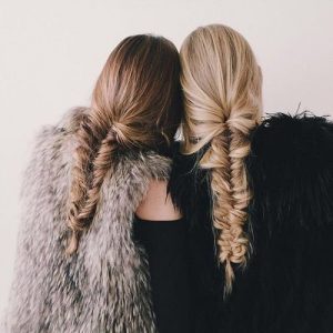 Güzellik trendleri her sezon değişiklik gösteriyor. Saç ve makyaj trendlerini