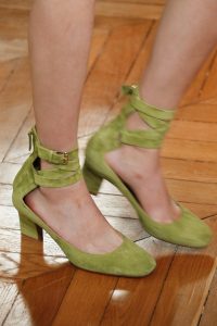 2017 İlkbahar/Yaz Sezonunun En Favori 20 Ayakkabısı Balenciaga’nın tayt-çizmeleri, Valentino’nun